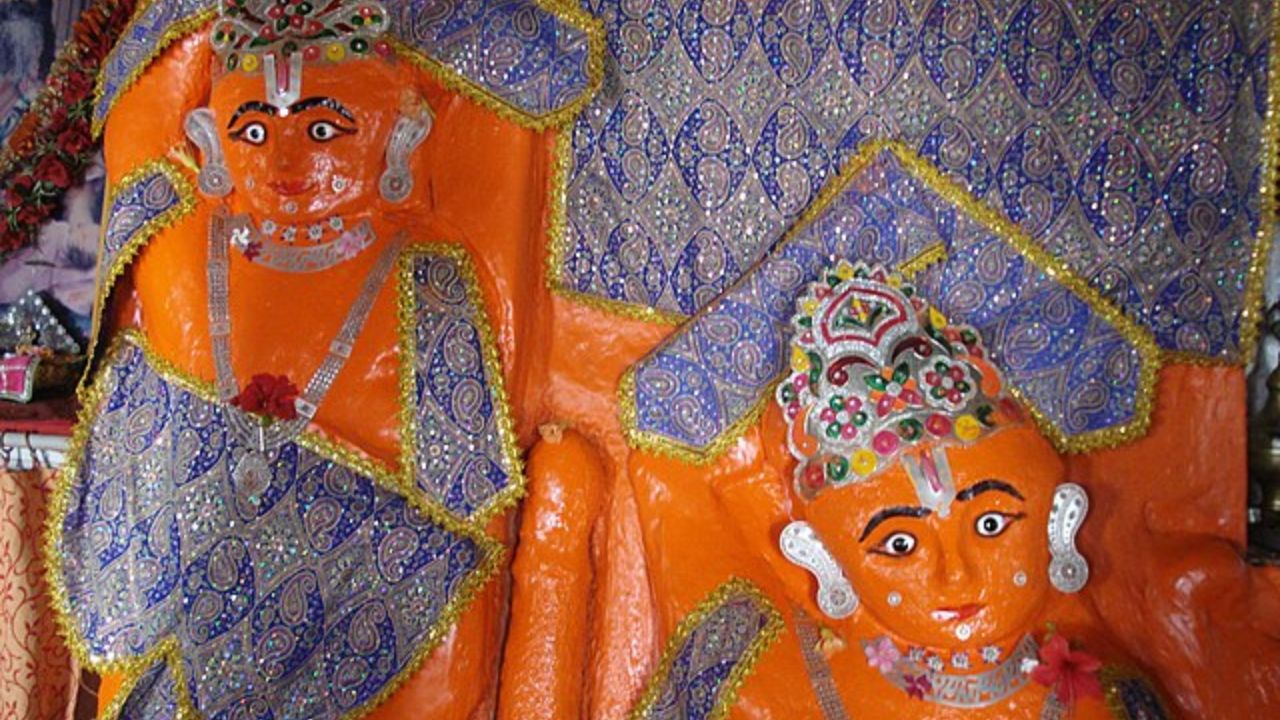 Makardhwaj Hanuman Mandir Dwarka