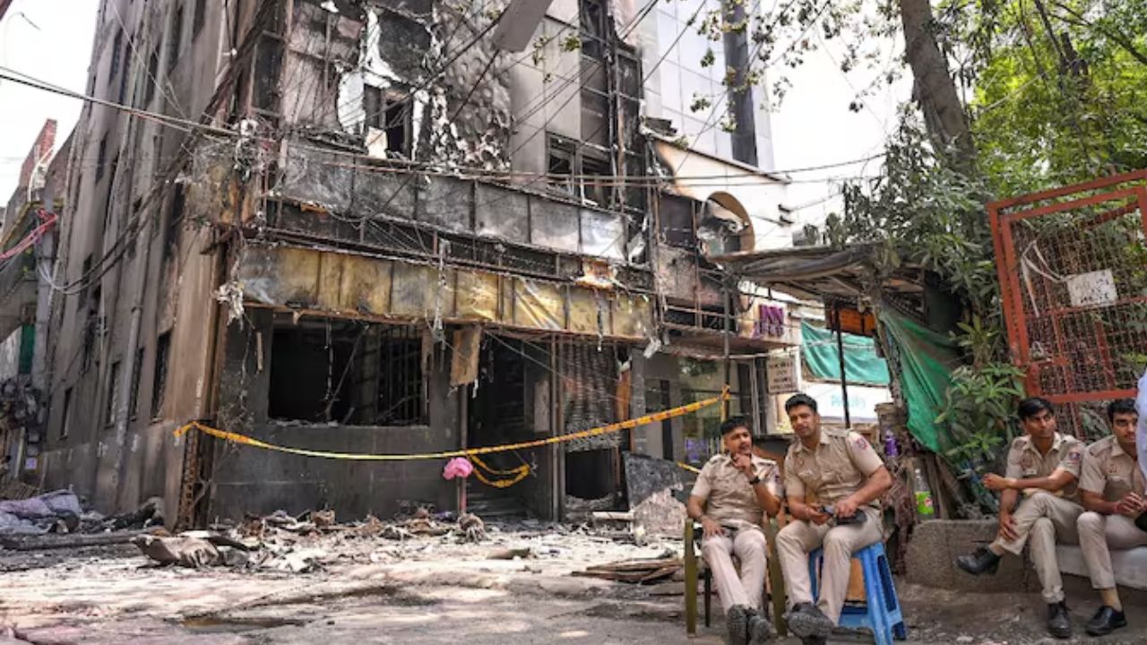 Delhi Fire accident 