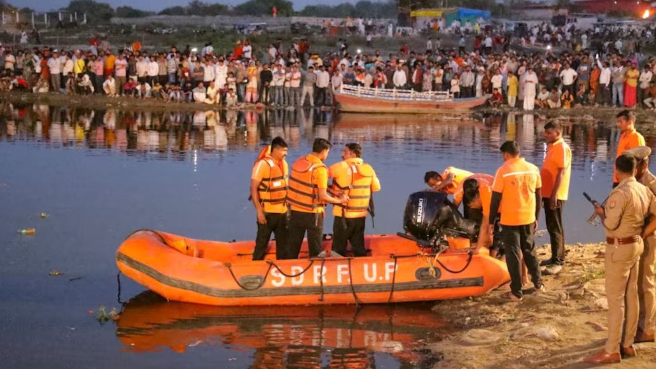 Mathura Boat Accident