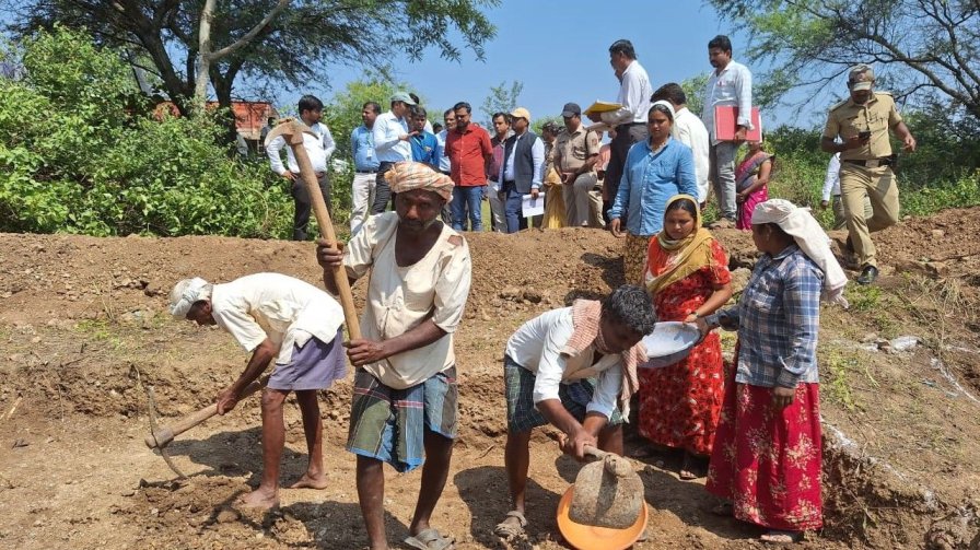 mgnrega workers