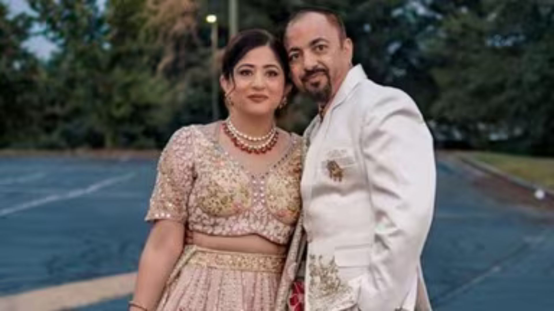 Vijay Kumar with his wife