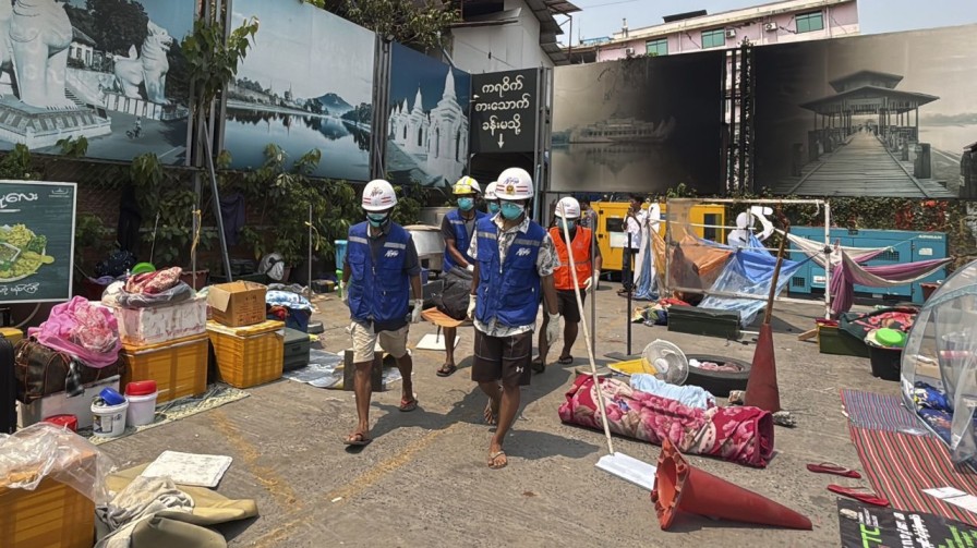 rescue operation in myanmar after earthquake
