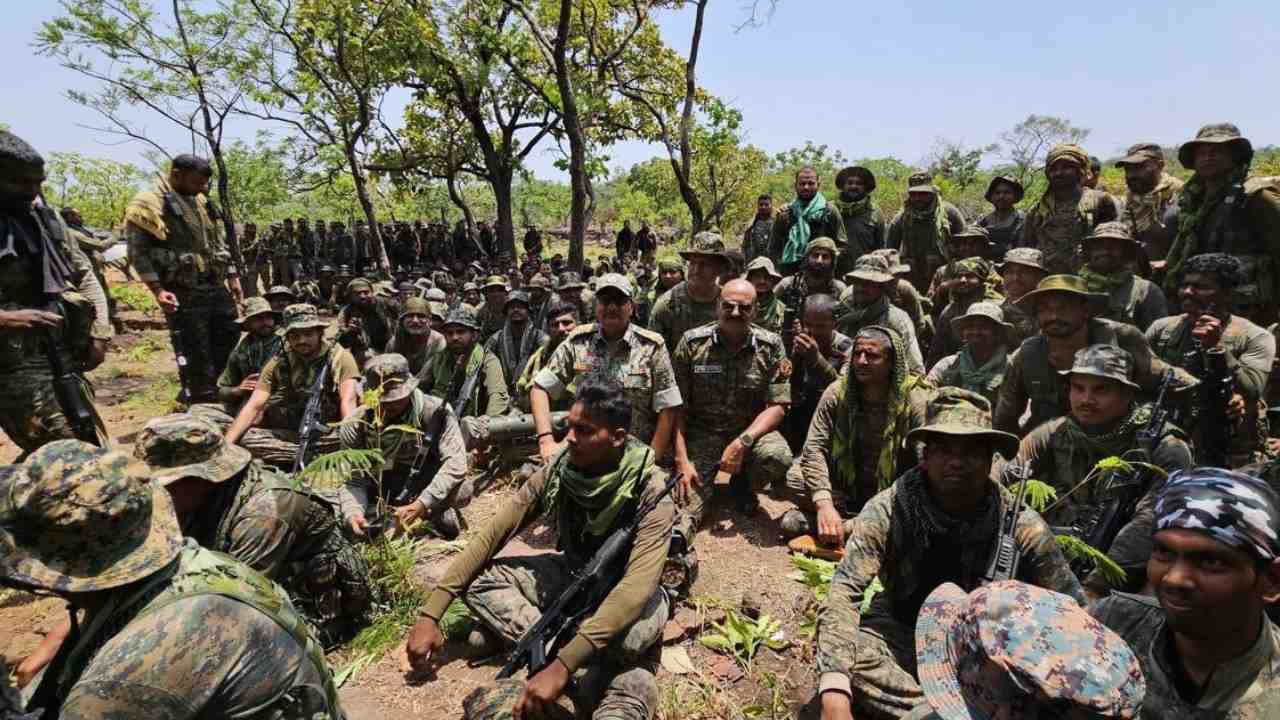 108 naxalite surrenders in Chhattisgarh