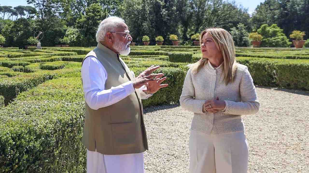 PM Modi and Giorgia Meloni.