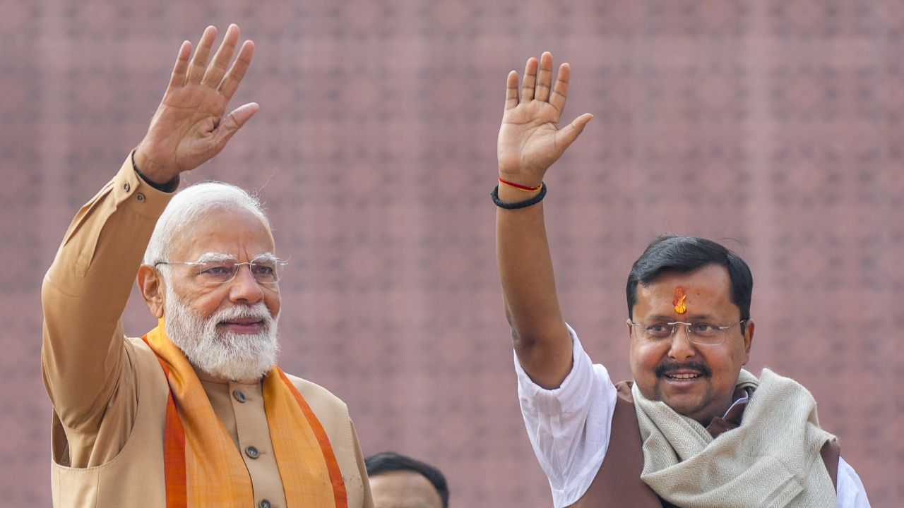 nitin nabin and narendra modi