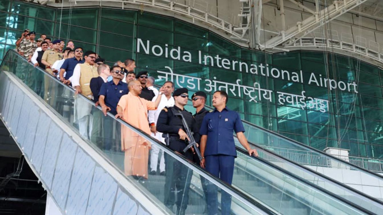  Noida International Airport (Jewar)