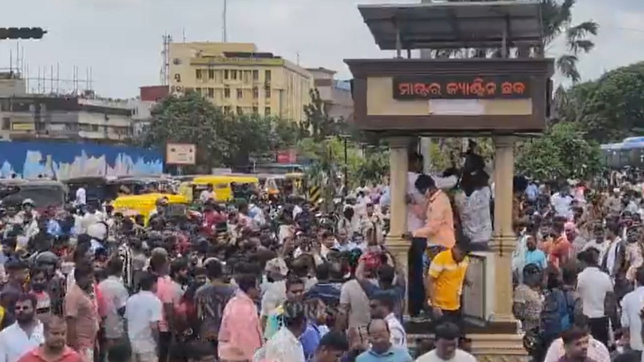 Odisha cab driver