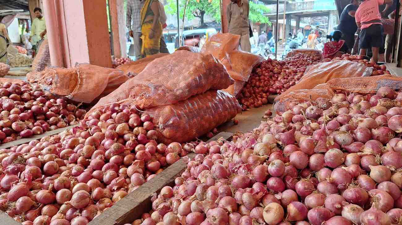 Onions in market