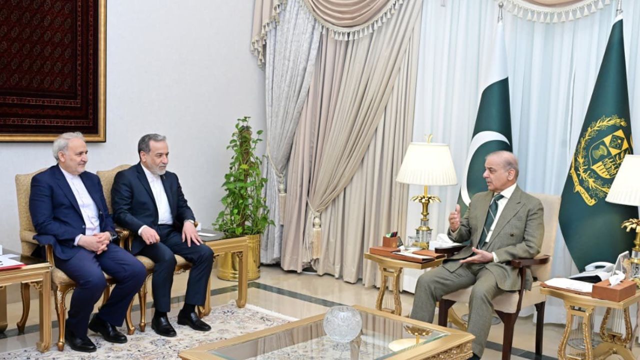 Pakistan-Iran Meeting