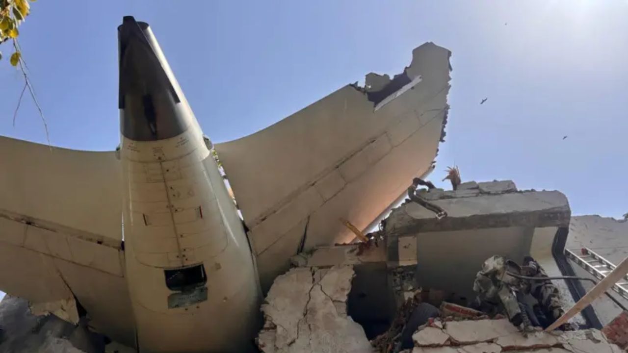 ahmedabad plane crash