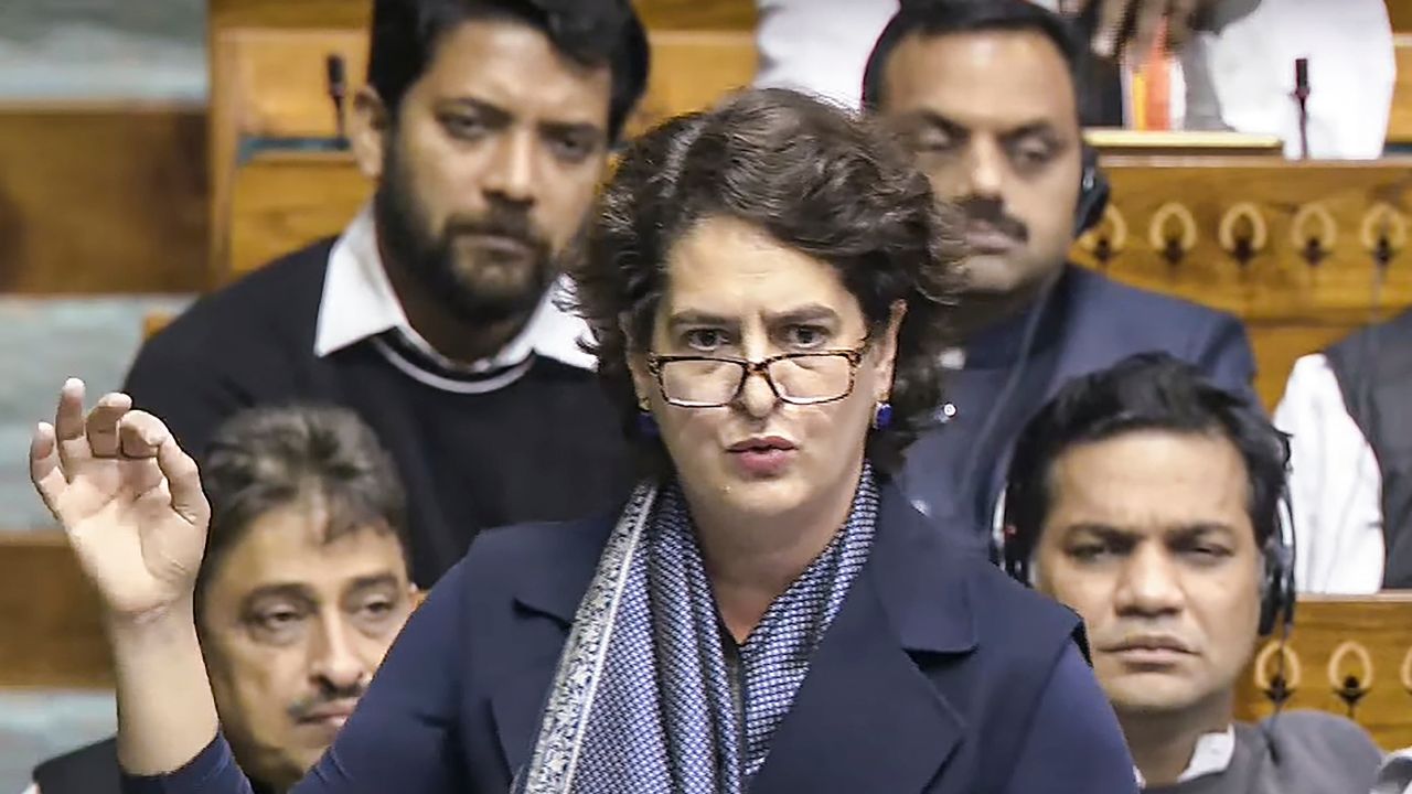 priyanka gandhi on constitution 