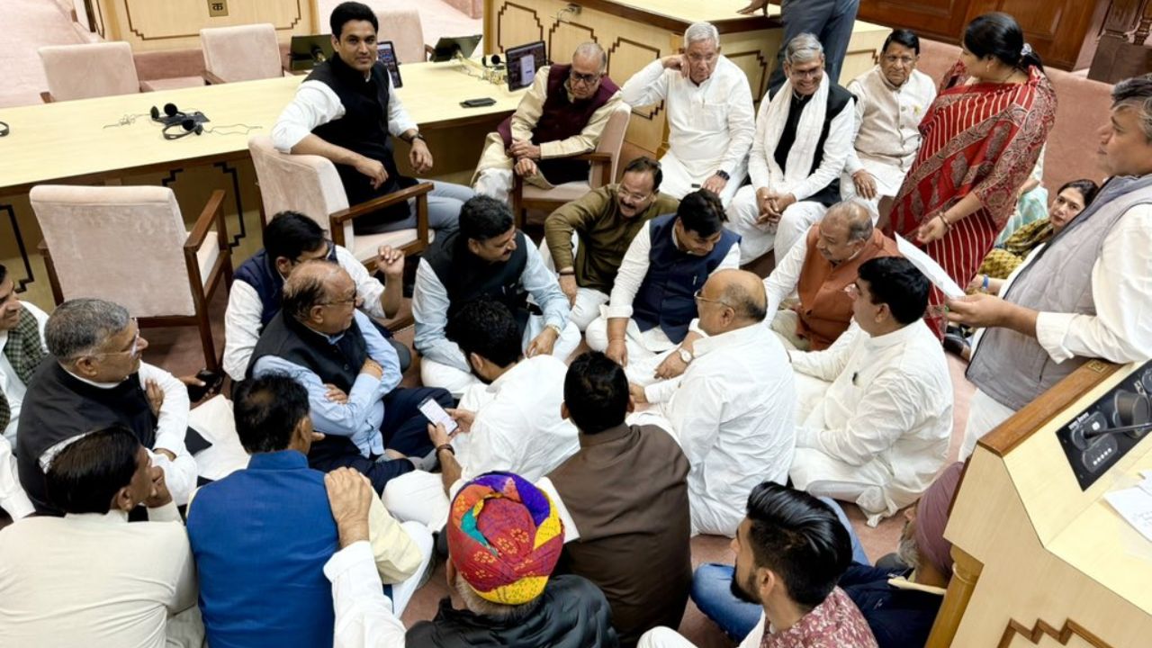 rajasthan congress mla protest