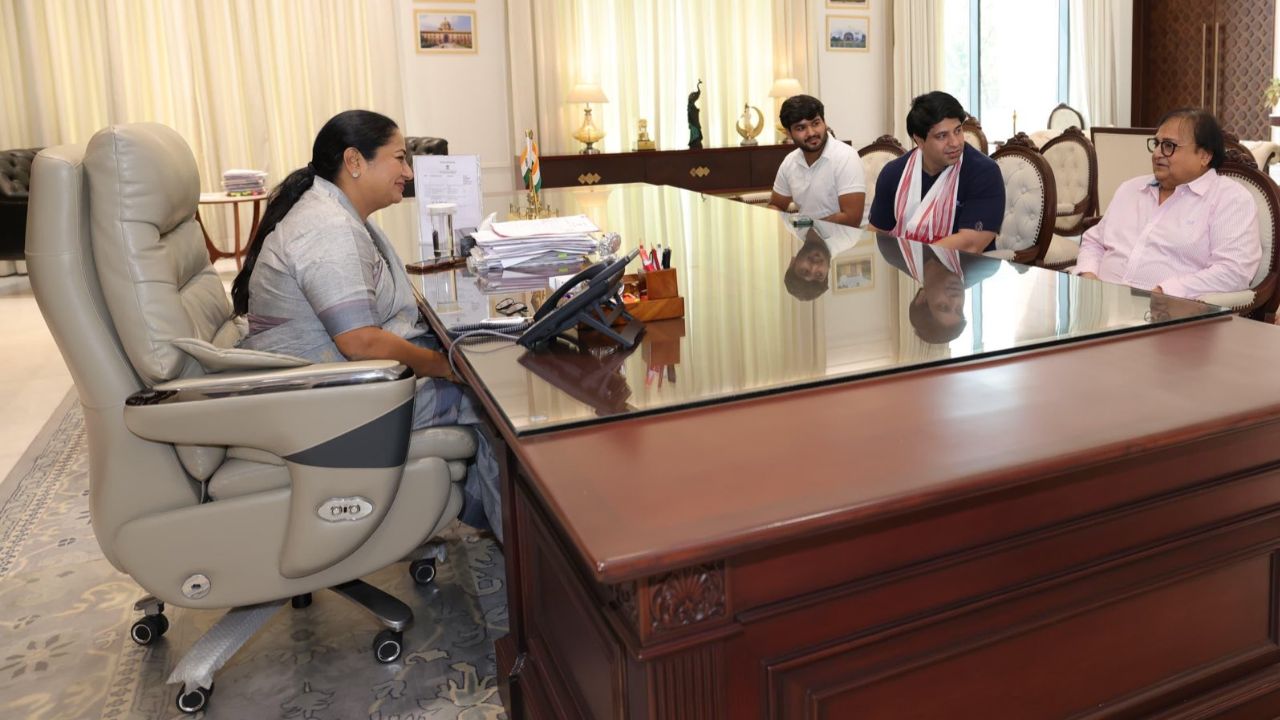 Rekha Gupta chair