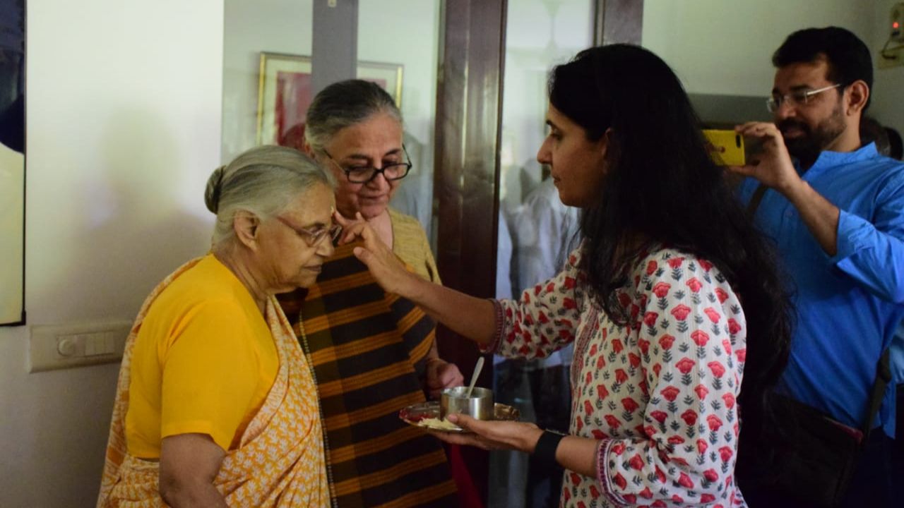 Sheila Dixit Wins Delhi Assembly Elections in 2008