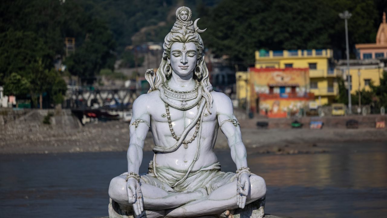 Image of Bhagwan Shiva Statue
