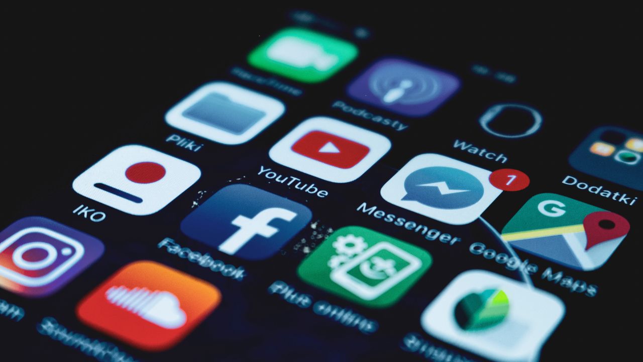 Social Media App on Mobile