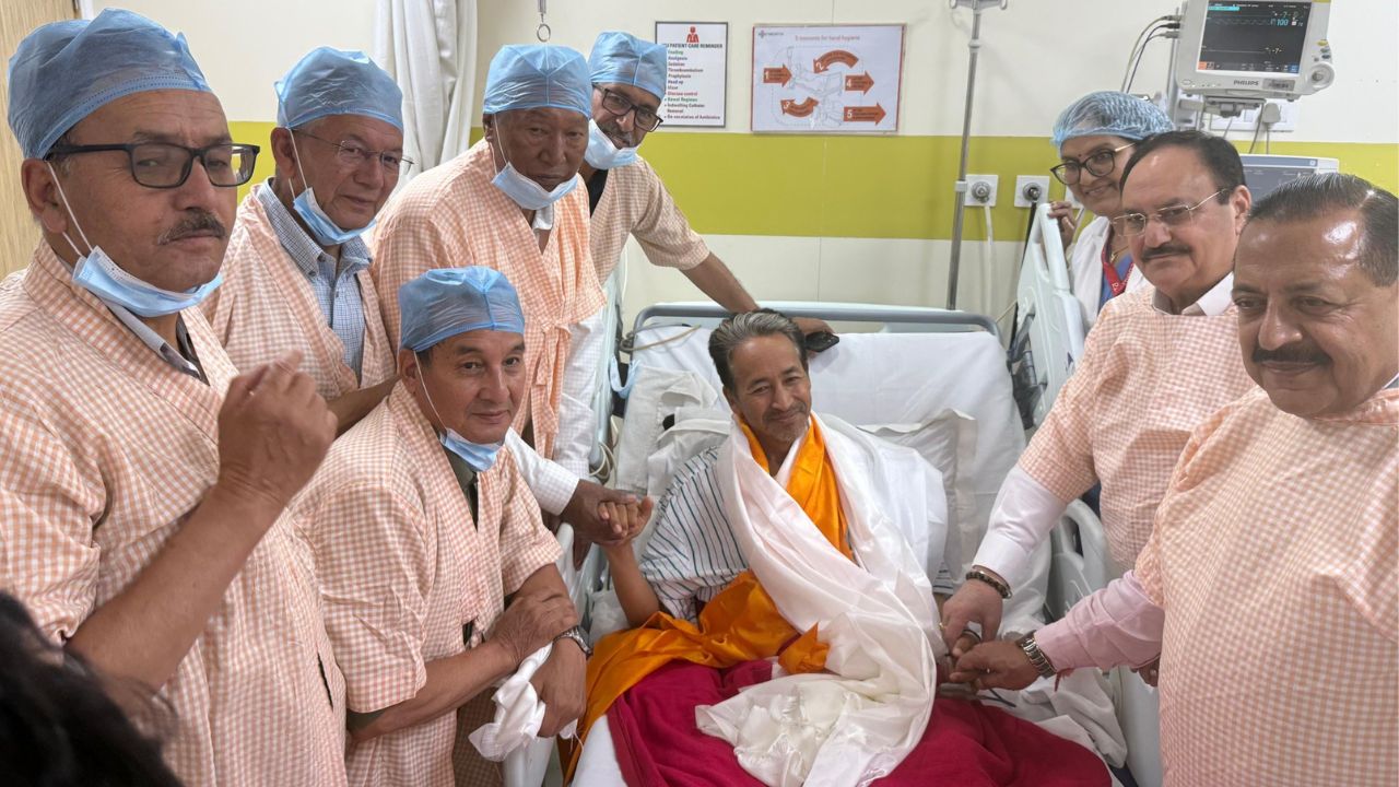 Sonam Wangchuk,  J.P Nadda 