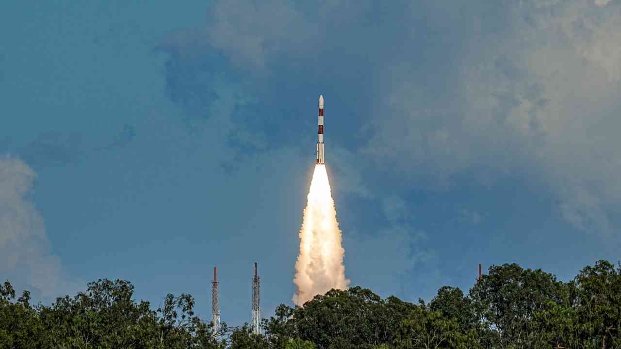Isro postpones SpaDeX docking again