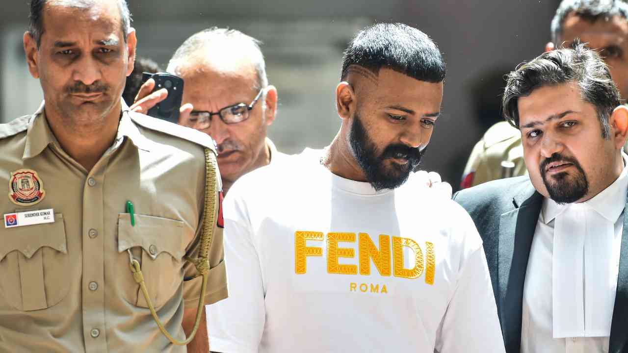 Sukesh Chandrasekhar letter to nirmala sitharaman 