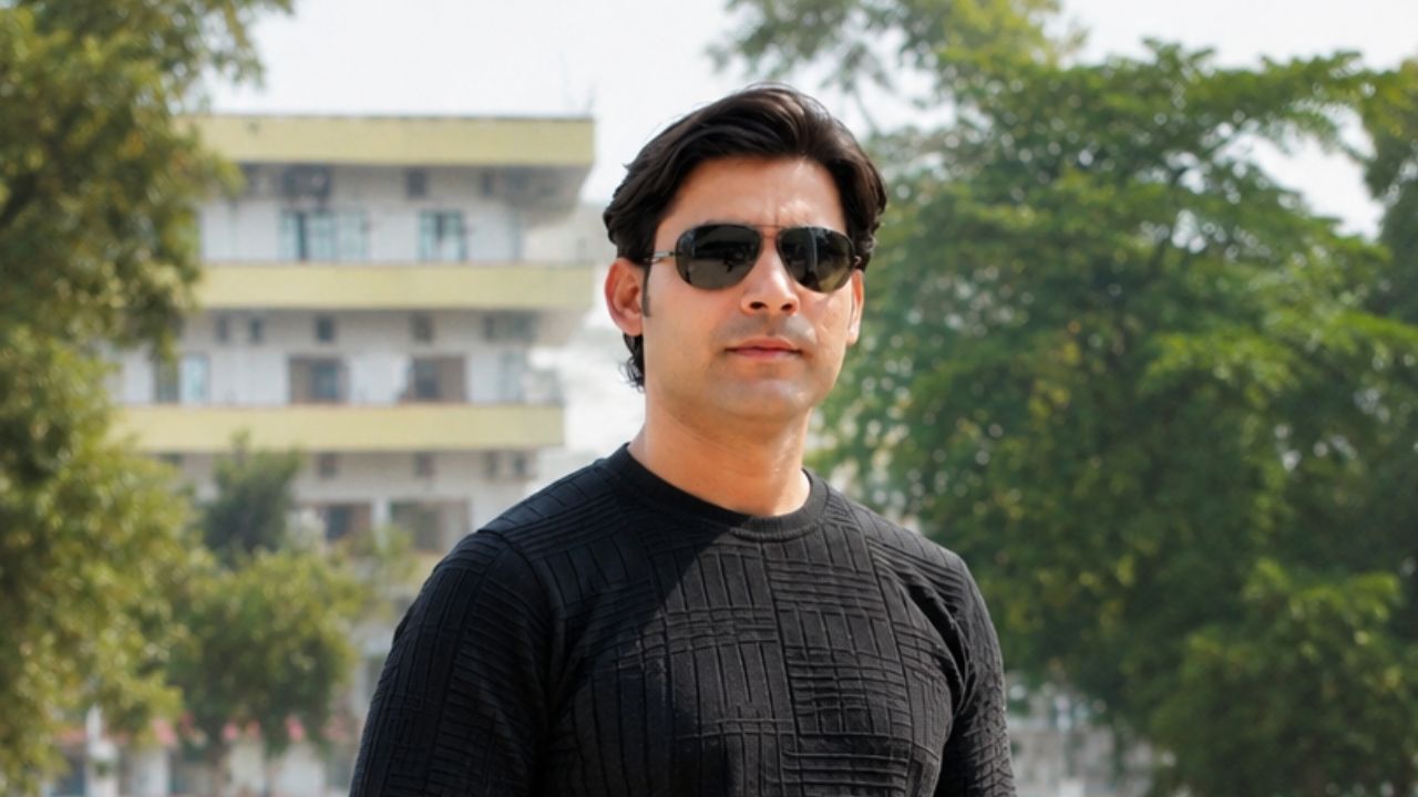 Bharat Tiwari