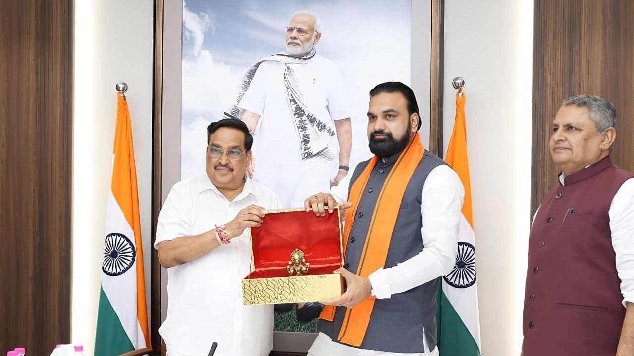 samrat choudhray and jal shakti minister cr paatil