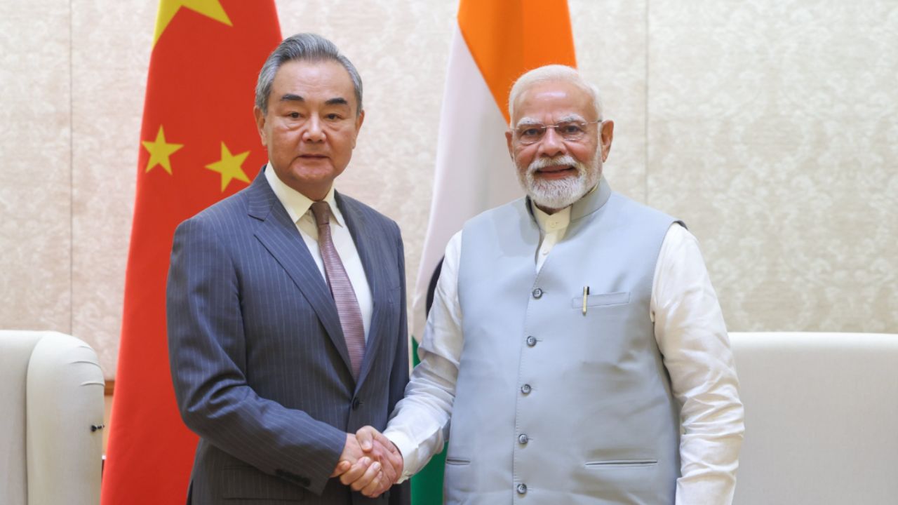 वांग यी और नरेन्द्र मोदी, Photo credit- ANI