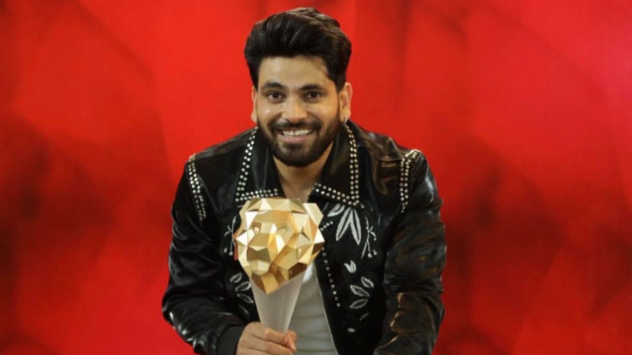 Shiv Thakare wins The 50 show