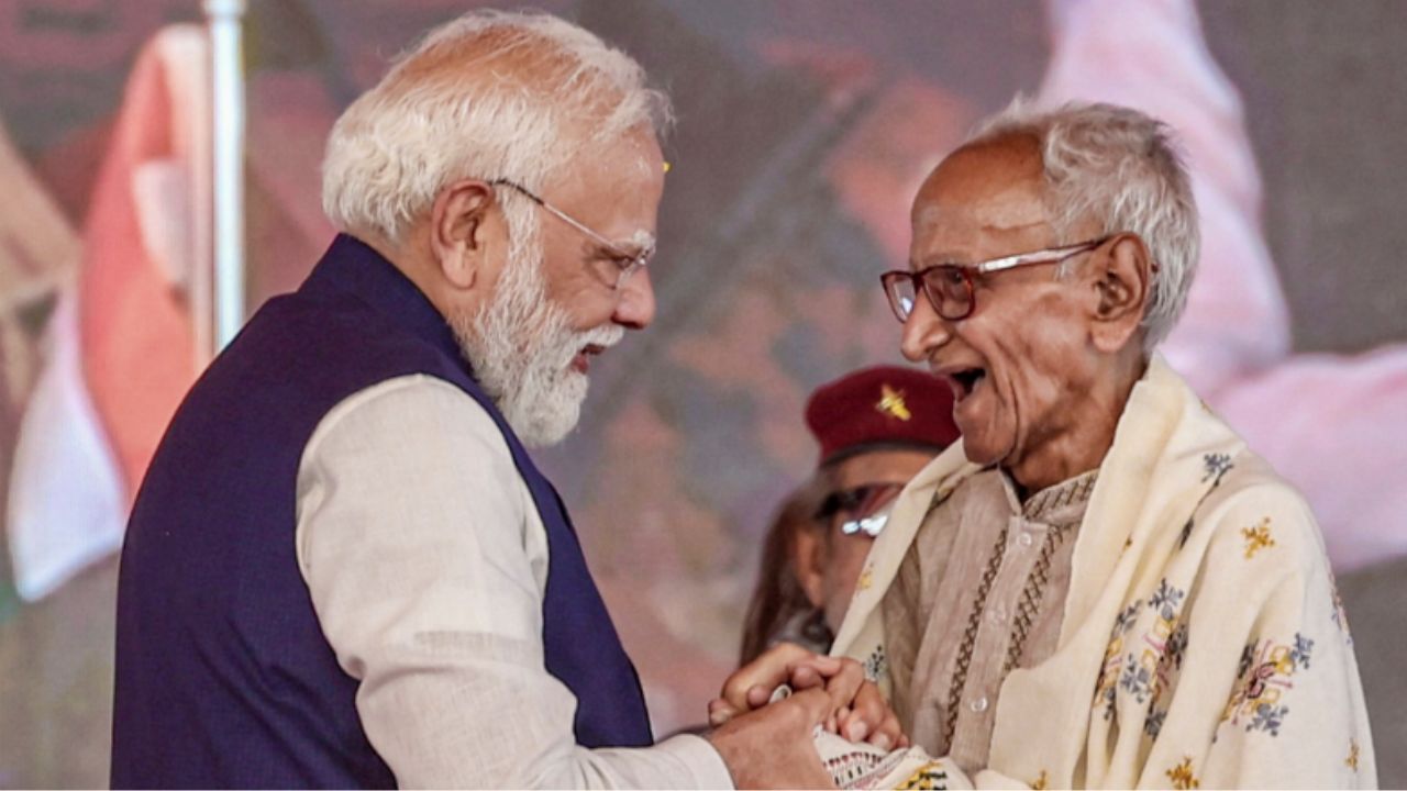  Makhanlal Sarkar