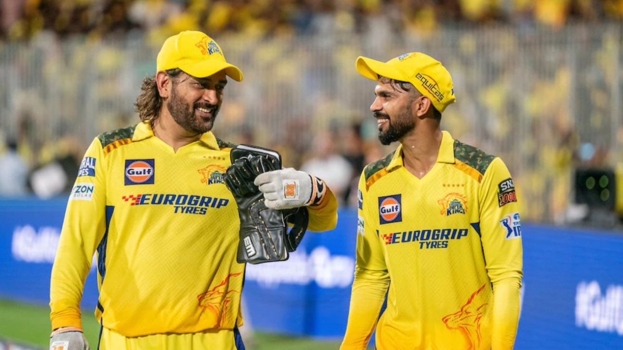 MS Dhoni And Ruturaj gaikwad
