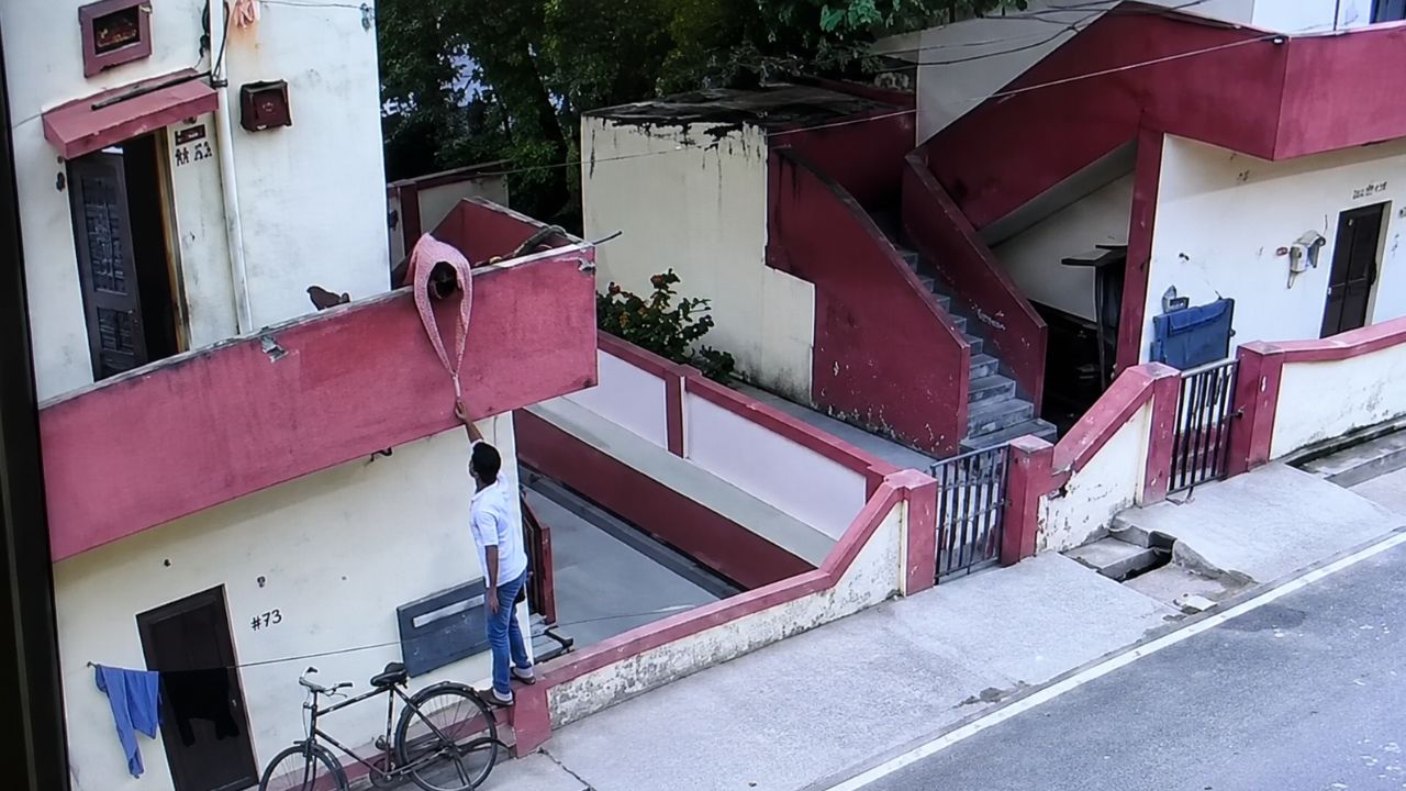 Viral Video Of Man Falling From the Balcony 