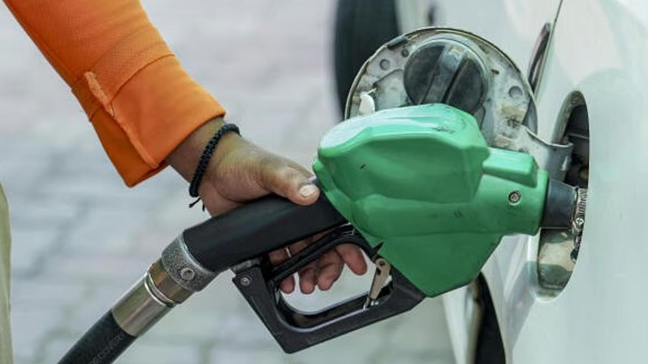 Petrol pump diesel