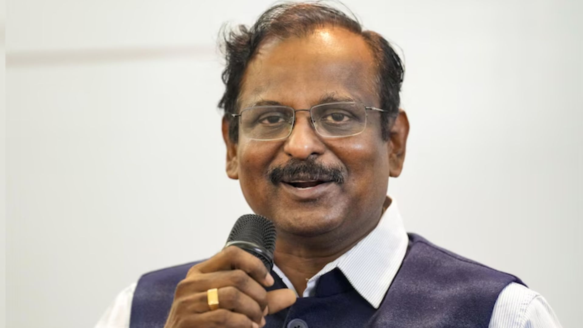 v Narayanan
