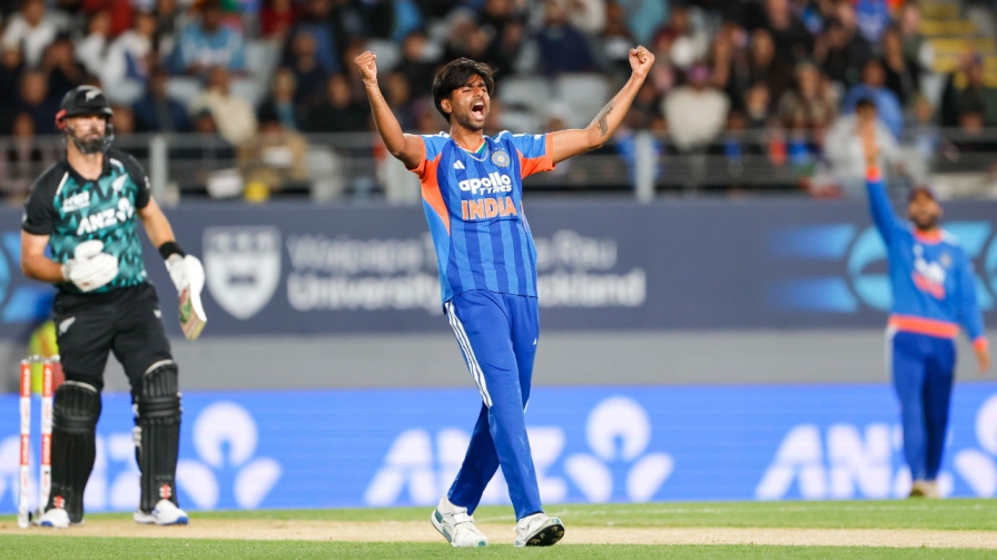 Mayank Yadav IND vs NZ 4th T20