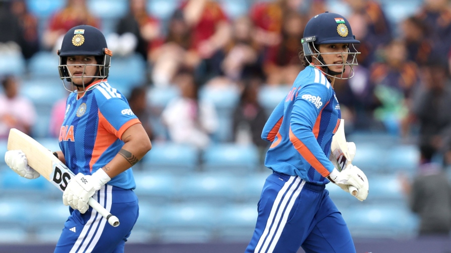 Shafali Verma Smriti Mandhana