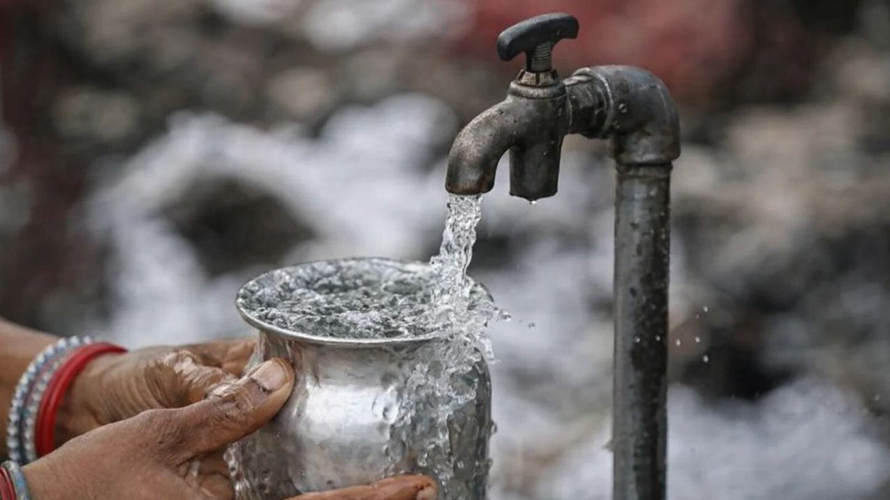 प्रतीकात्मक तस्वीर । Photo Credit: AI Generated