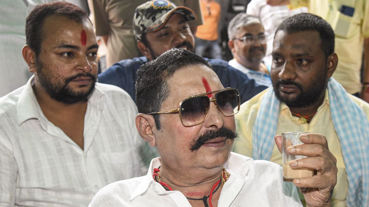 Mokama mla jdu candidate ananat singh arrested dularchand case