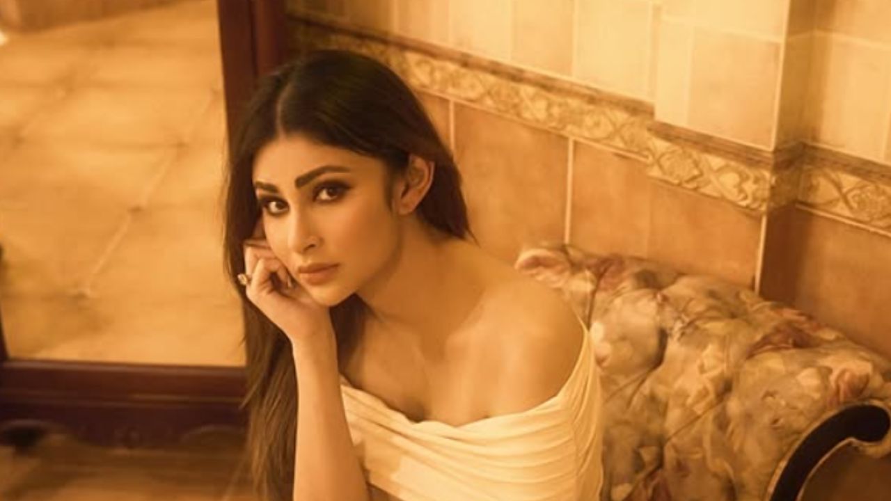 Mouni roy