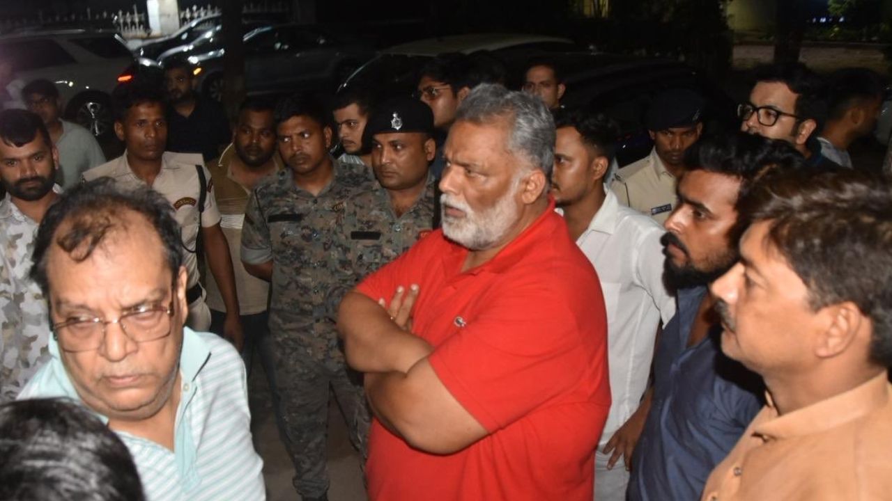 पप्पू यादव को मिला इनकम टैक्स का नोटिस। (Photo Credit: X/@pappuyadavjapl)