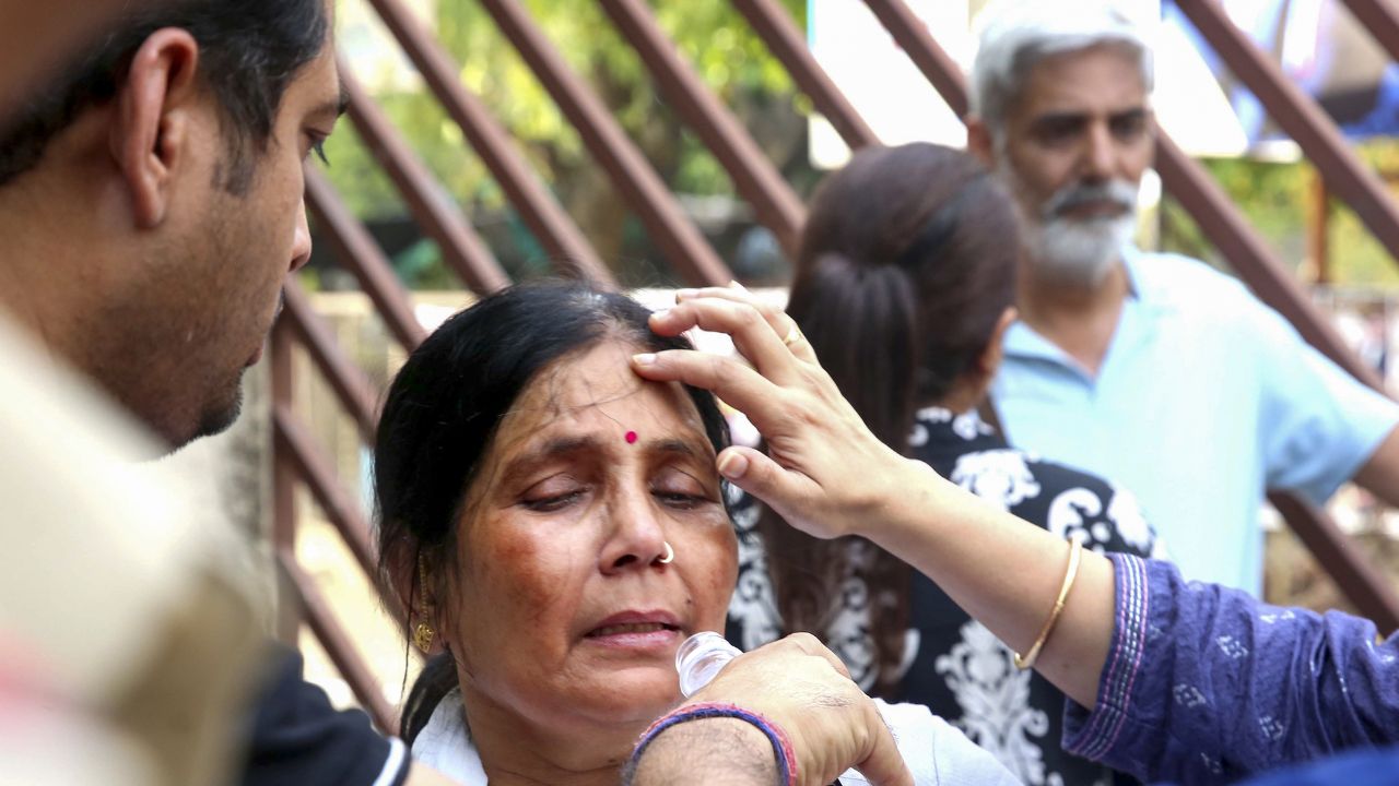 Twisha Sharma family demanding justice Photo By PTI